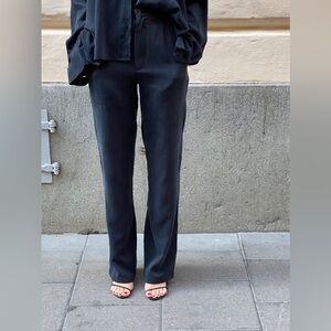 Djerf Avenue On The Go Ash Pants